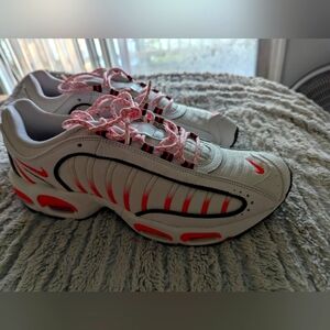 NIKE Airmax TAILWIND... NEW